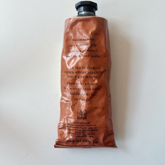 Crabtree and Evelyn Gardeners Hand Therapy Metal Tube 3.5oz 100g Slightly Used - Picture 2 of 5
